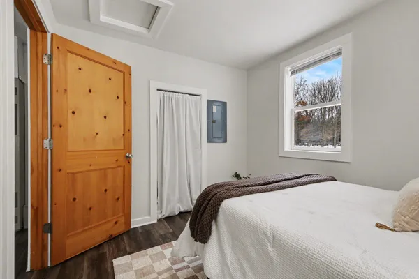 $198,900 | 230 Solon Street Northeast, Cedar Springs, MI 49319