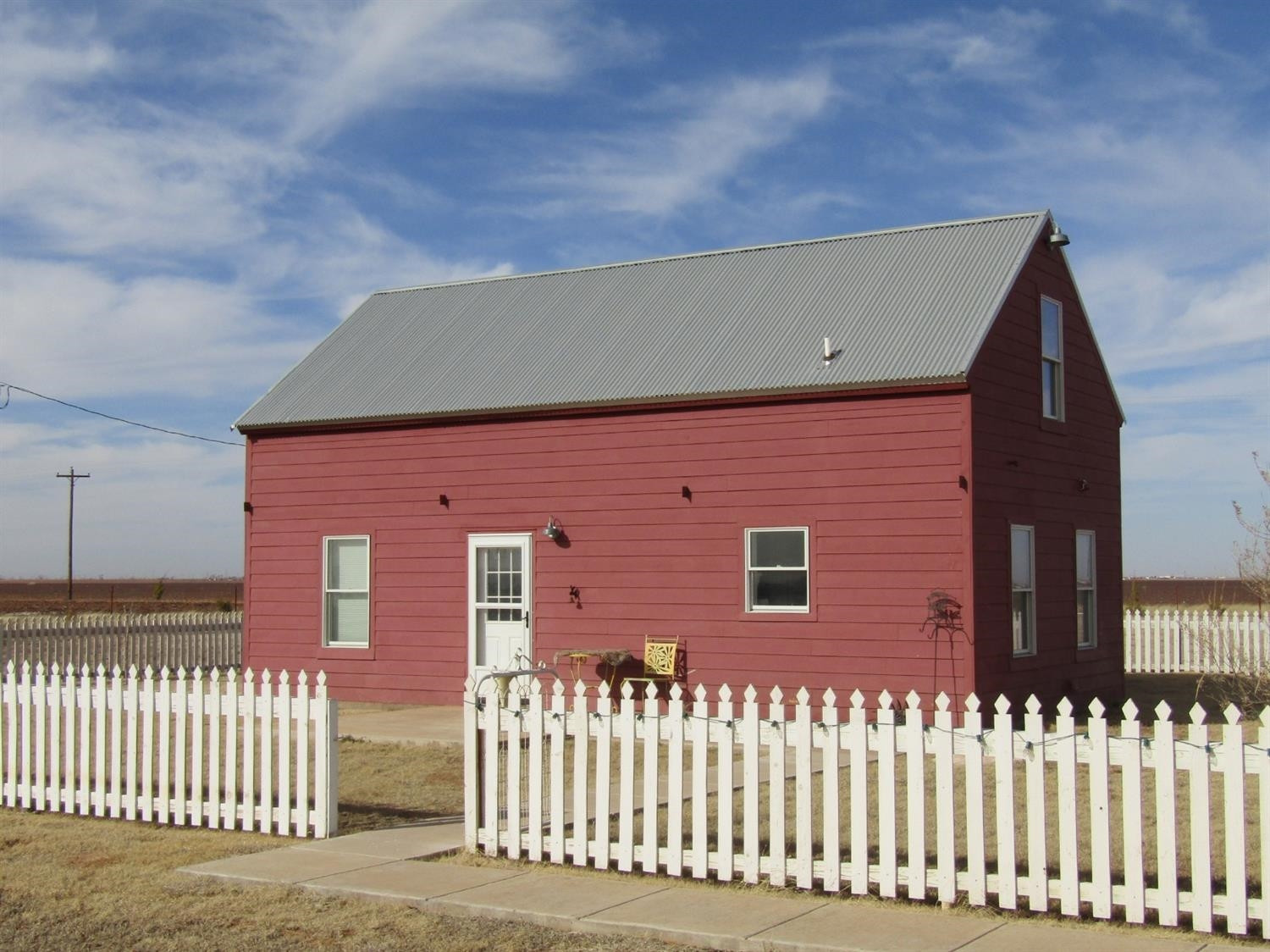 3370 Drill Stem Road Levelland, TX 79336 - Photo 30 of 38 a front view of a house
