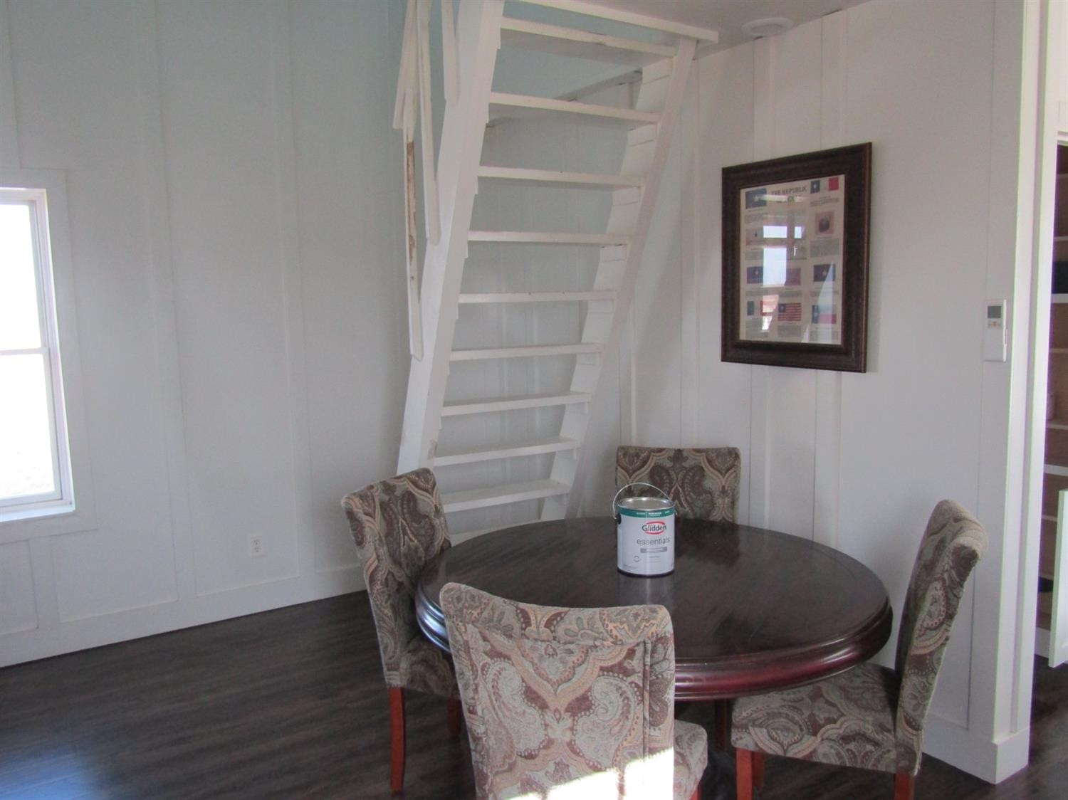 3370 Drill Stem Road Levelland, TX 79336 - Photo 31 of 38 a dining room with furniture and window