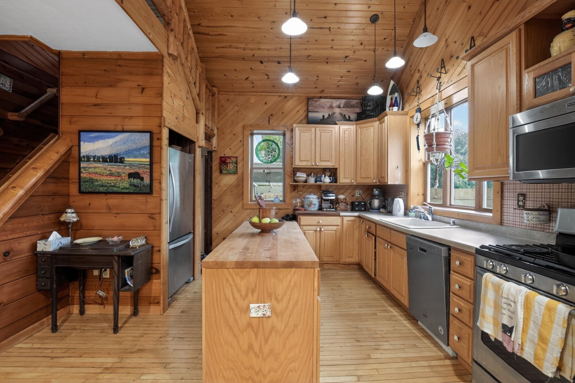 12958 Sunset Ridge Lane Minocqua, WI 54548 - Photo 18 of 65 Gallery Image 18