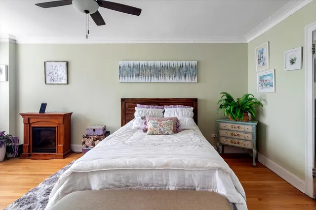 $289,900 | 5555 South Everett Avenue, Unit C14, Chicago, IL 60637