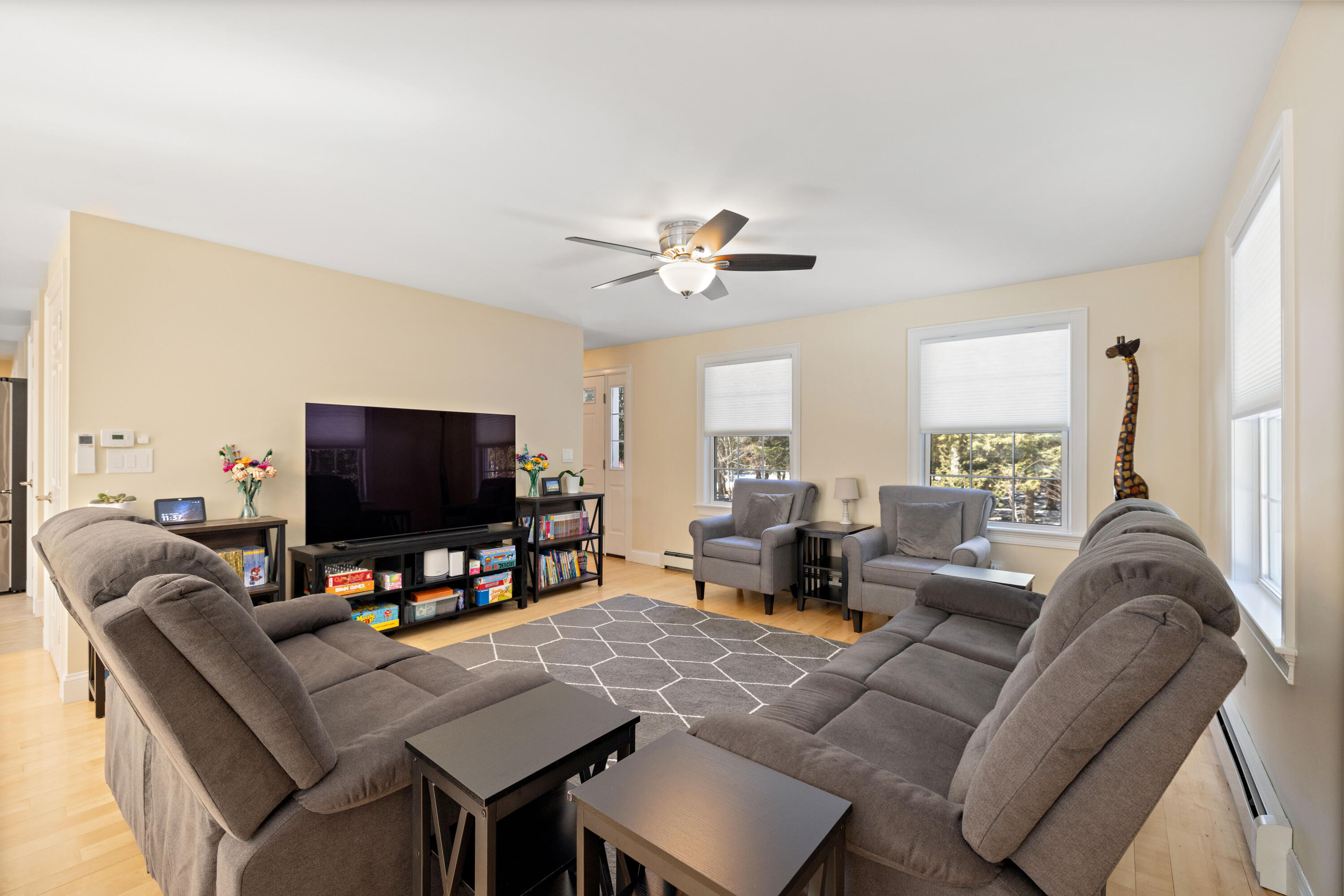 316 Holmes Road Scarborough, ME 04074 - Photo 10 of 45 1st Floor