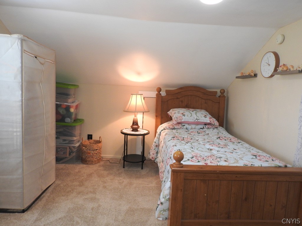 2751 Warners Road Camillus, NY 13164 - Photo 31 of 40