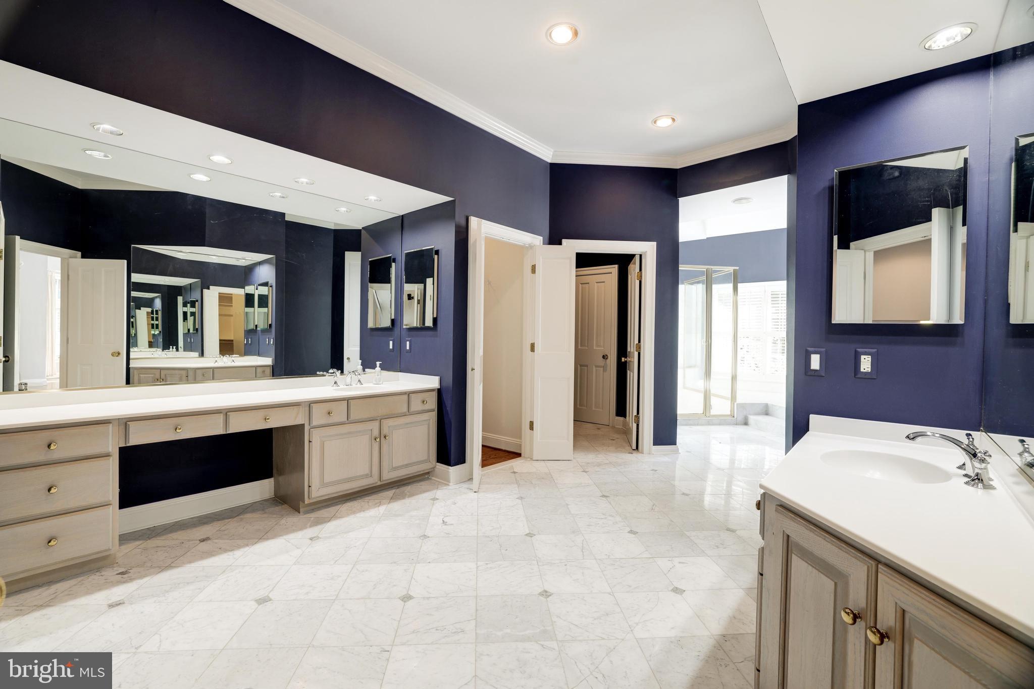 530 Walker Road Great Falls, VA 22066 - Photo 21 of 52 Gallery Image 21
