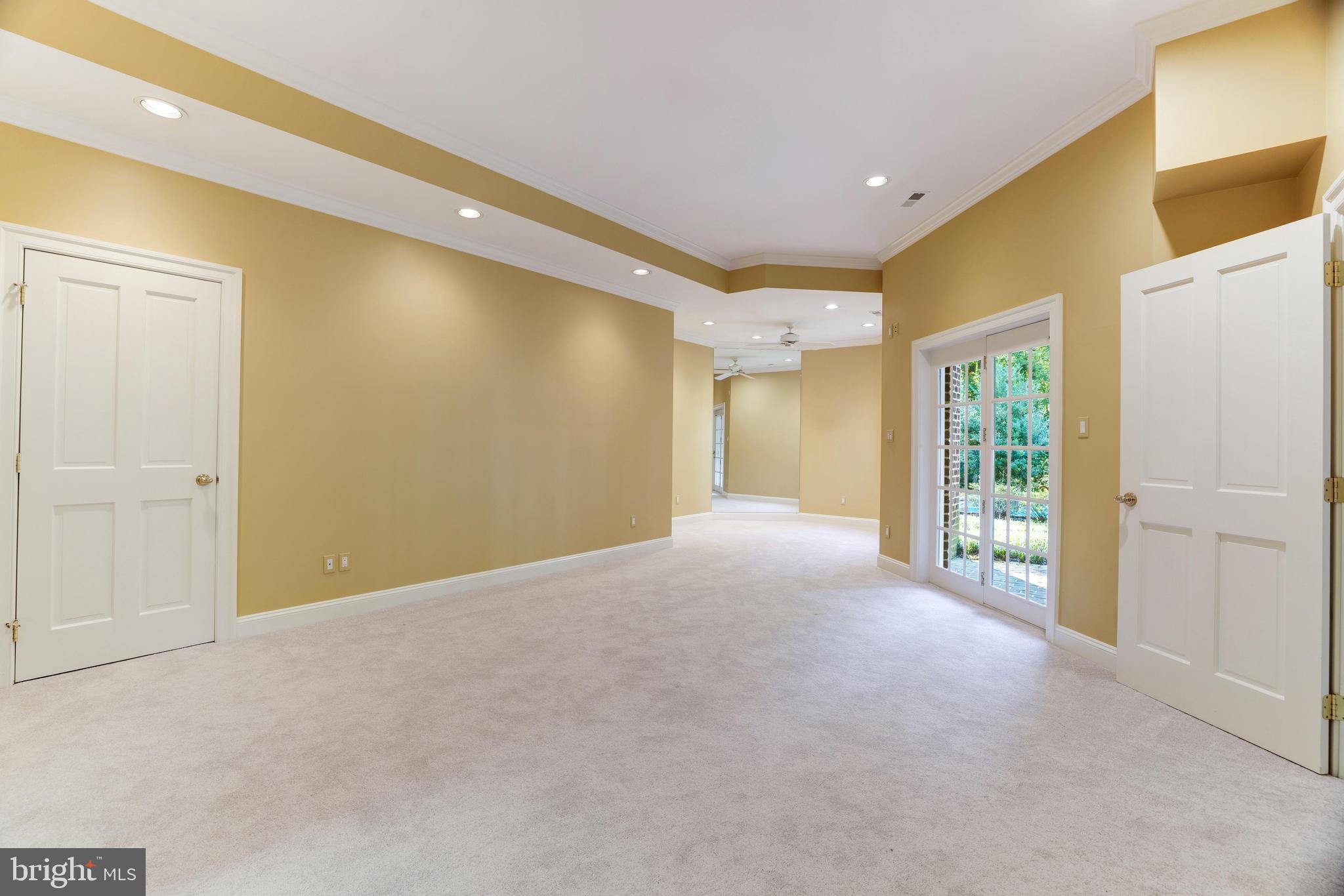 530 Walker Road Great Falls, VA 22066 - Photo 48 of 52 Gallery Image 48