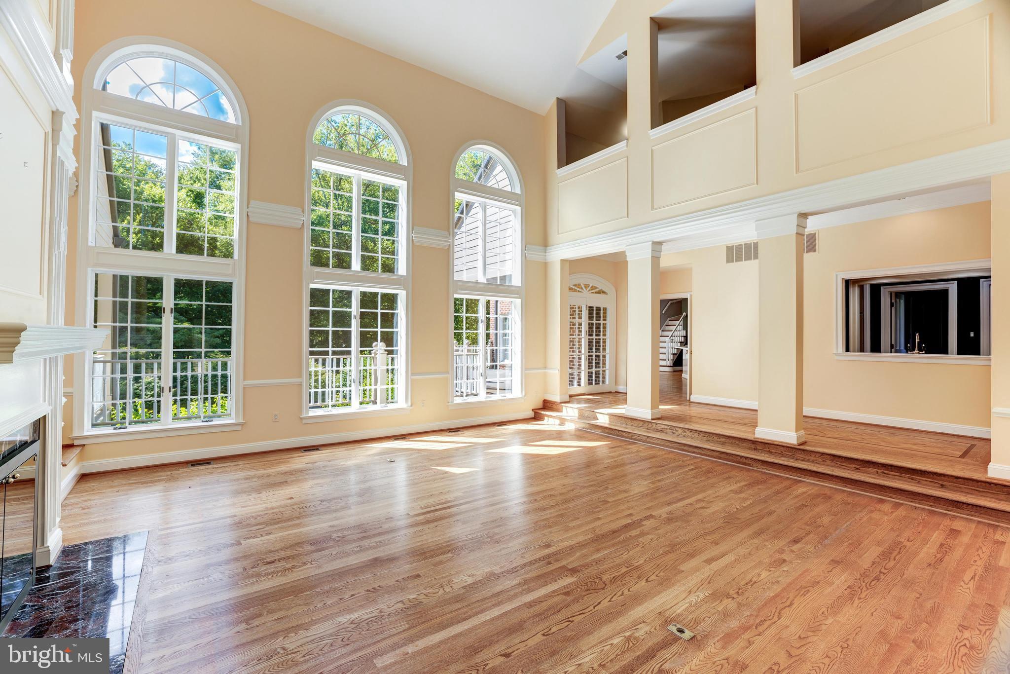 530 Walker Road Great Falls, VA 22066 - Photo 10 of 52 Gallery Image 10