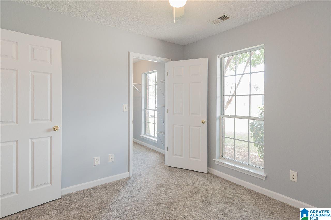 251 Victoria Station Alabaster, AL 35114 - Photo 29 of 41