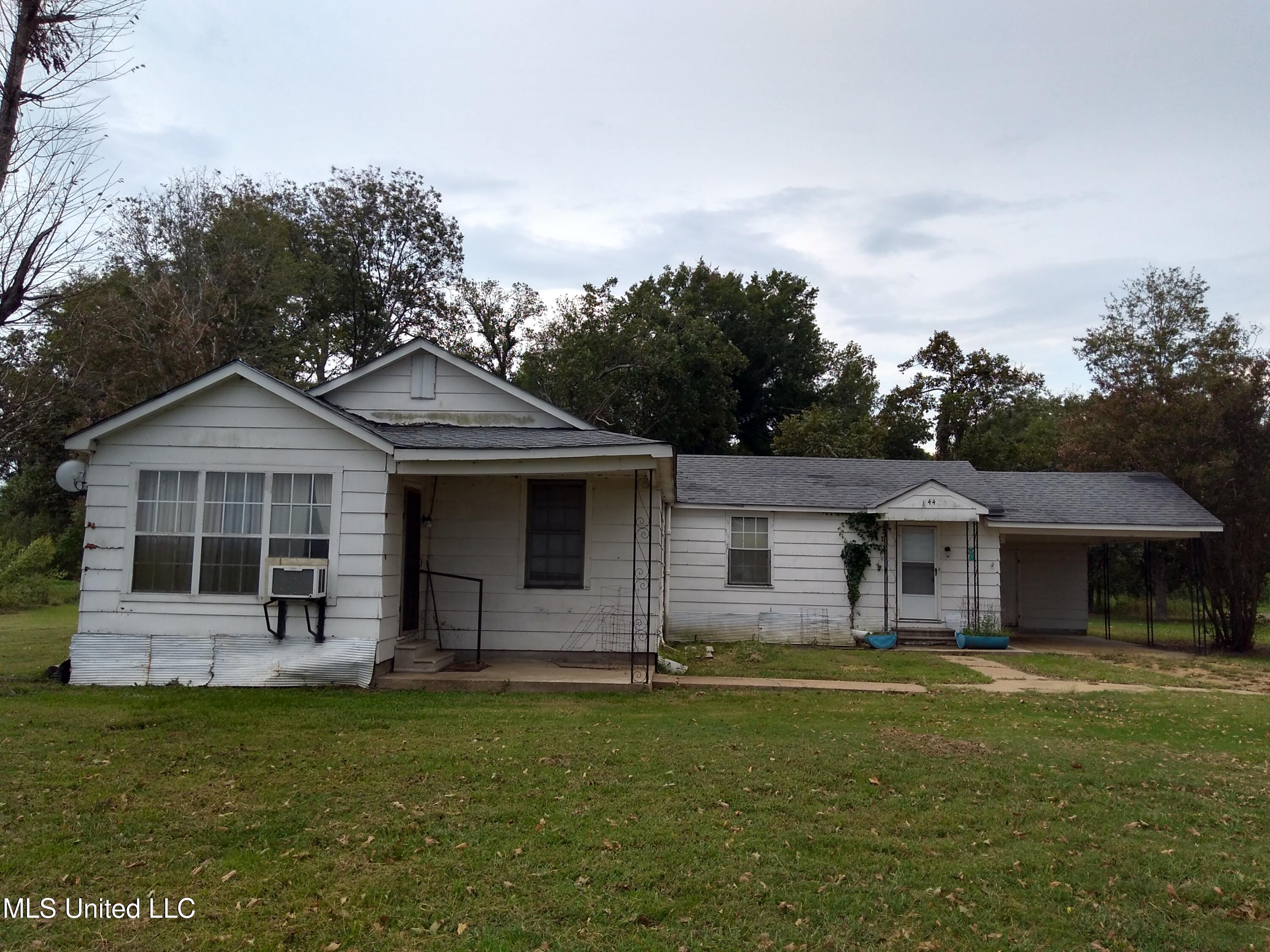 44 Blaine Road Doddsville, MS 38736 - Photo 2 of 31 IMG_20250919_153417136_HDR