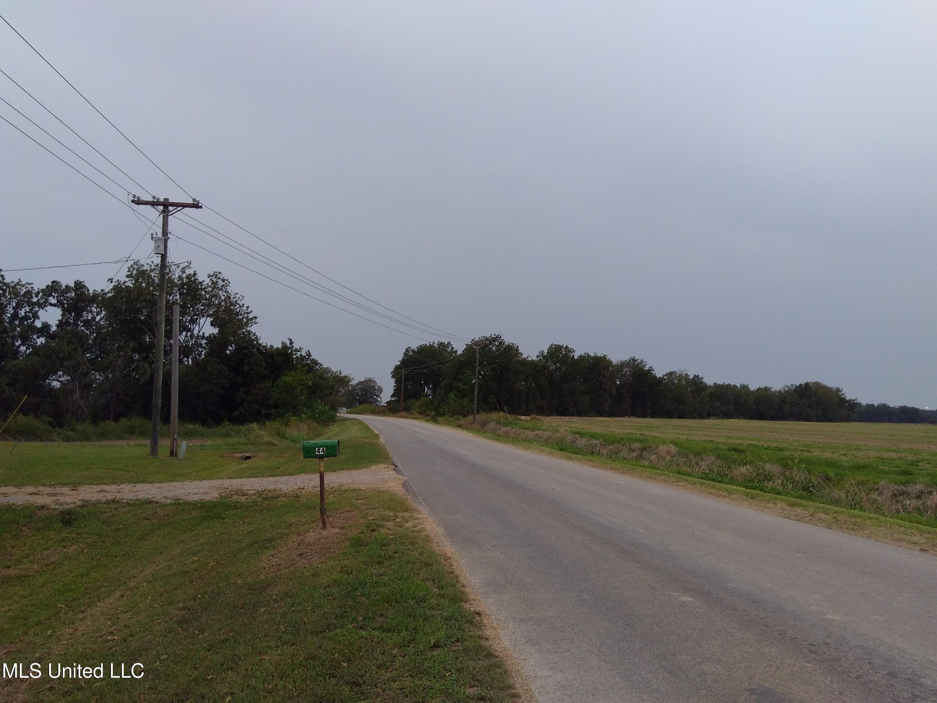 44 Blaine Road Doddsville, MS 38736 - Photo 26 of 31 IMG_20250919_155240550