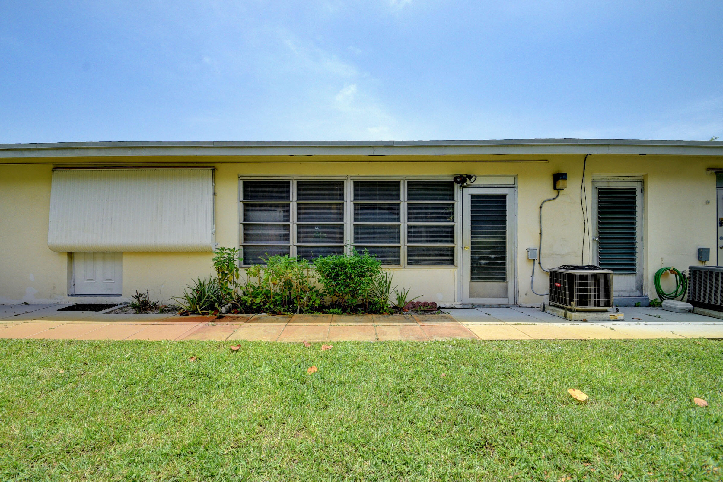 3301 Valley Road, Unit C Boynton Beach, FL 33435 - Photo 25 of 29 25_apartment (25)