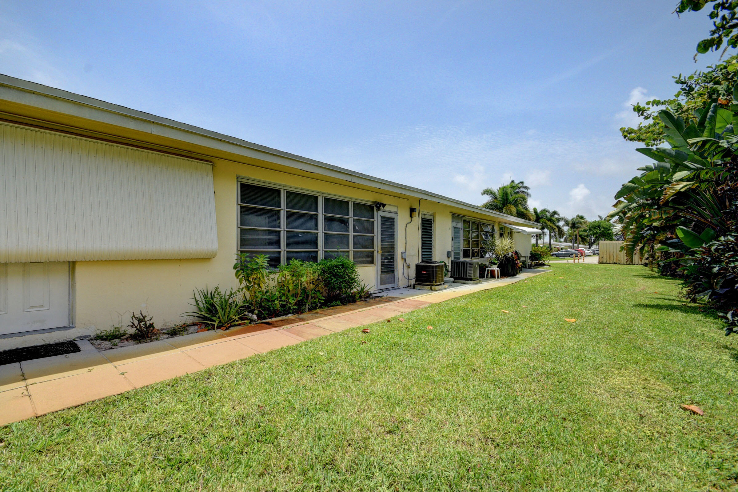 3301 Valley Road, Unit C Boynton Beach, FL 33435 - Photo 26 of 29 26_apartment (26)