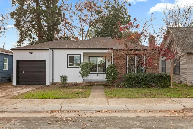 $565,000 | 2200 7th Avenue, Sacramento, CA 95818