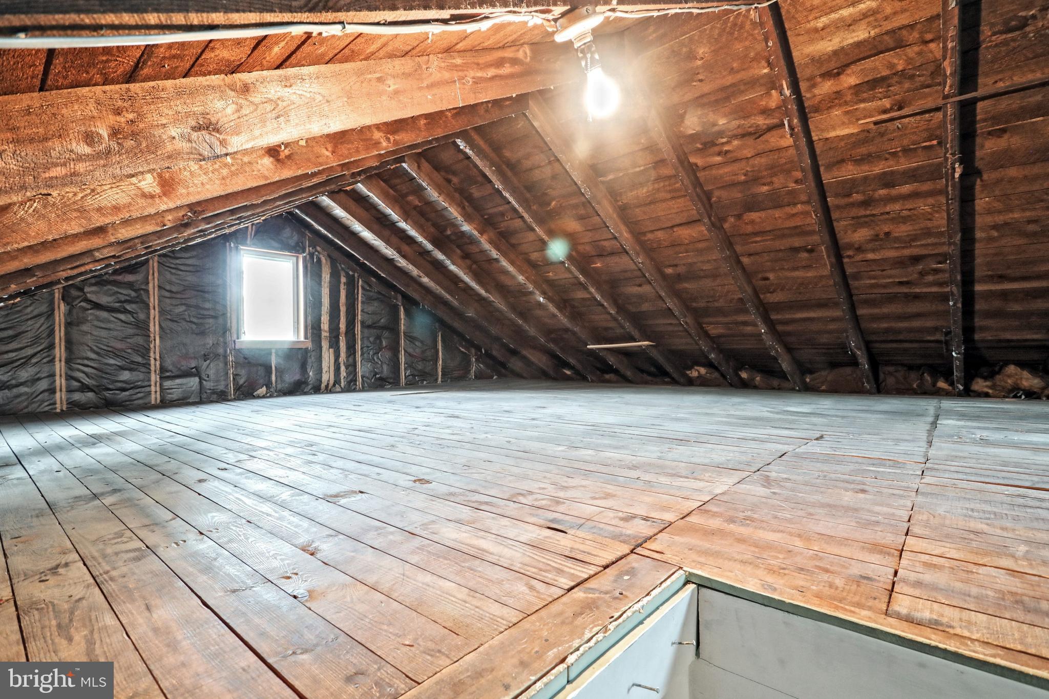 2320 Grandview Road Hanover, PA 17331 - Photo 18 of 31 Floored attic