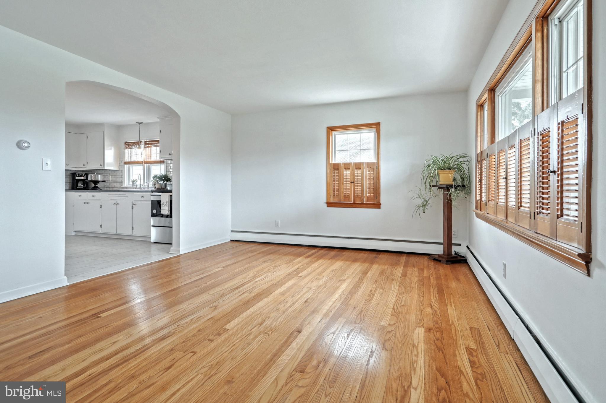 2320 Grandview Road Hanover, PA 17331 - Photo 5 of 31