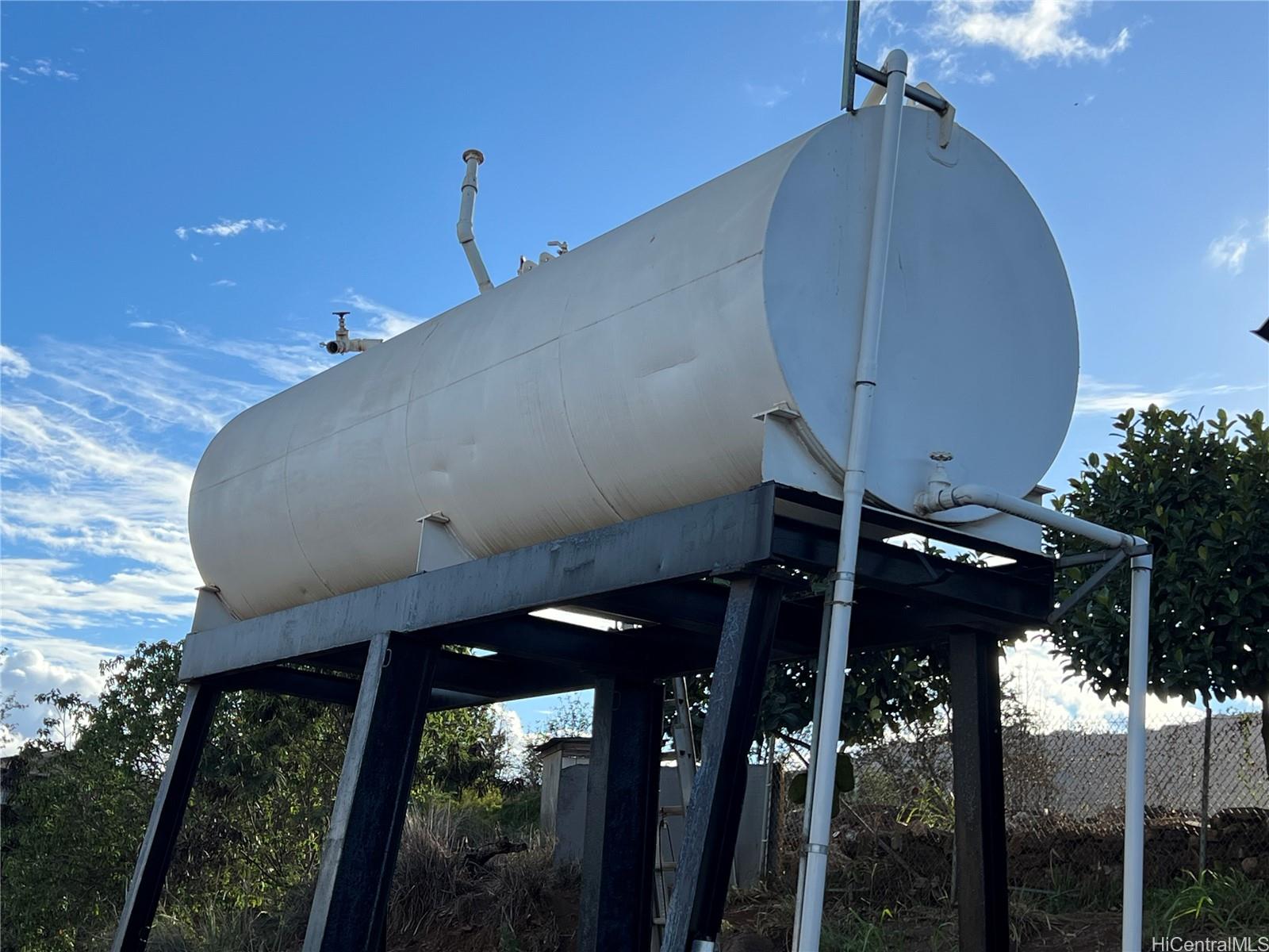 94-1100 Kunia Road, Unit 45 Waipahu, HI 96797 - Photo 7 of 8 a view of a balcony