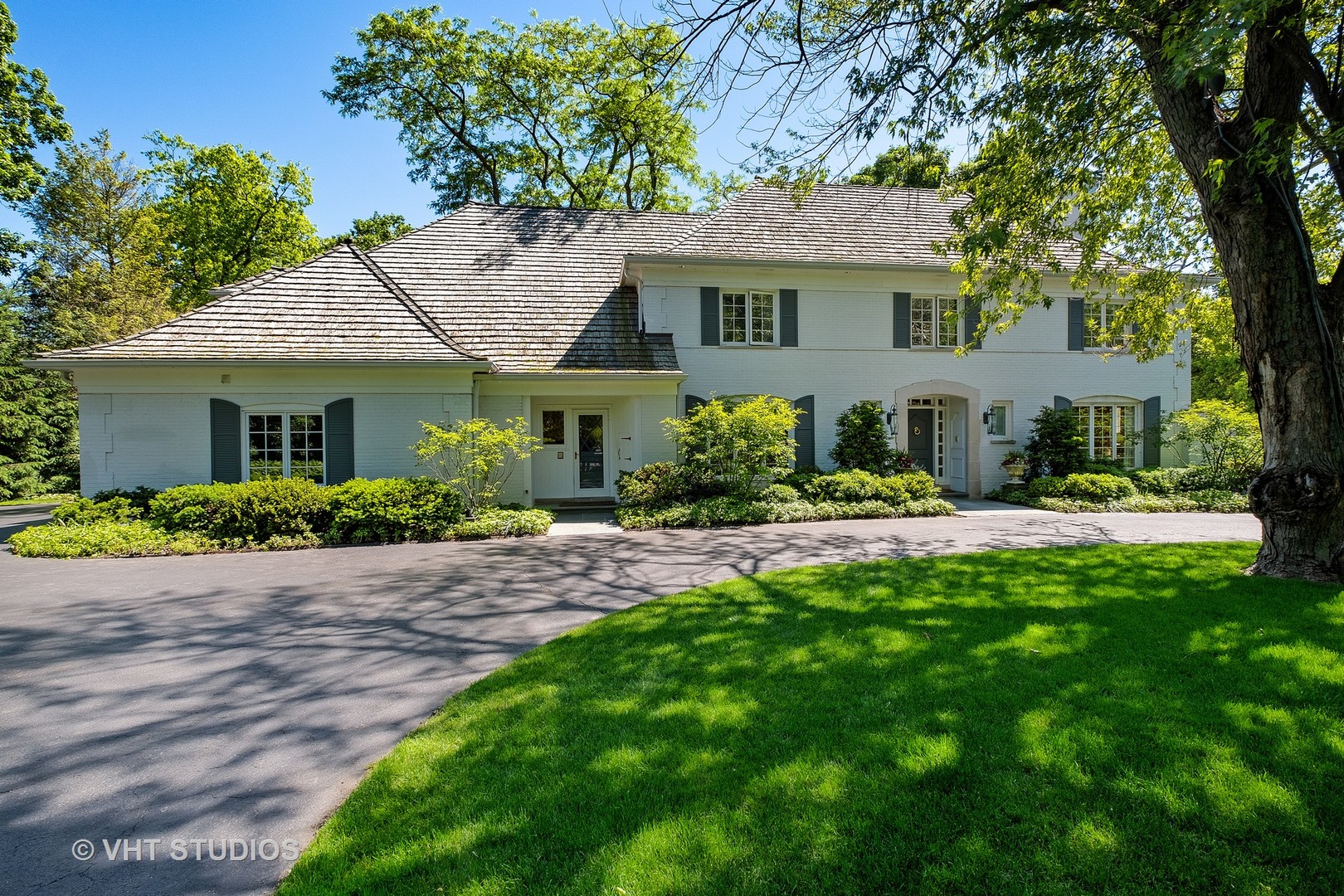 12 Kent Road Winnetka, IL 60093 - Photo 2 of 38
