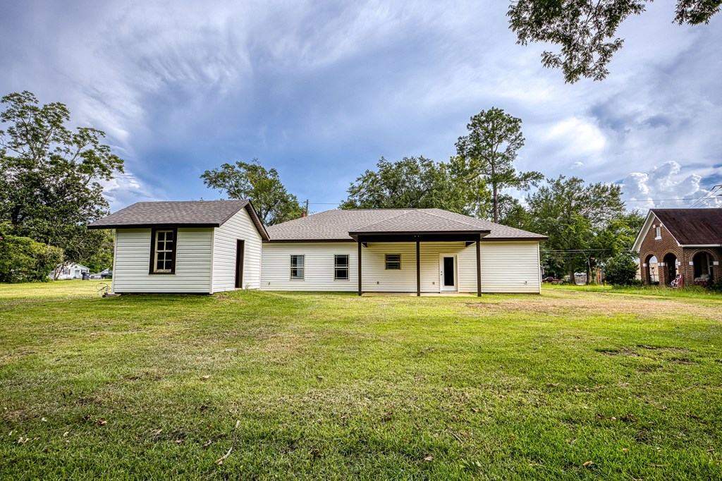 2535 Ashford Road Ashford, AL 36312 - Photo 38 of 41
