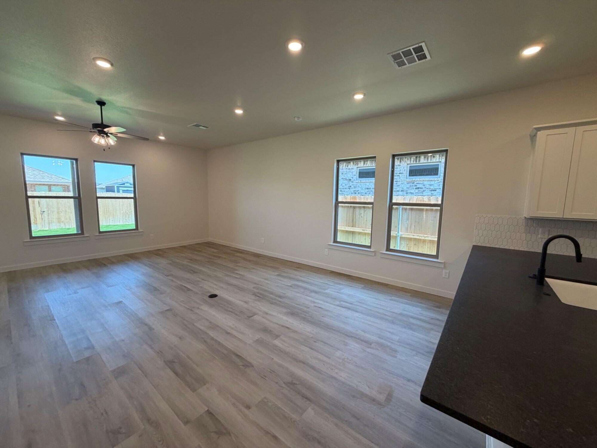7012 16th Street Lubbock, TX 79416 - Photo 9 of 15 IMG_7794