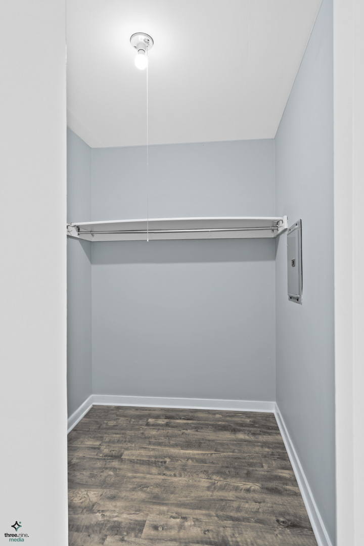 655 West Irving Park Road, Unit 3214 Chicago, IL 60613 - Photo 24 of 37 a view of an empty room