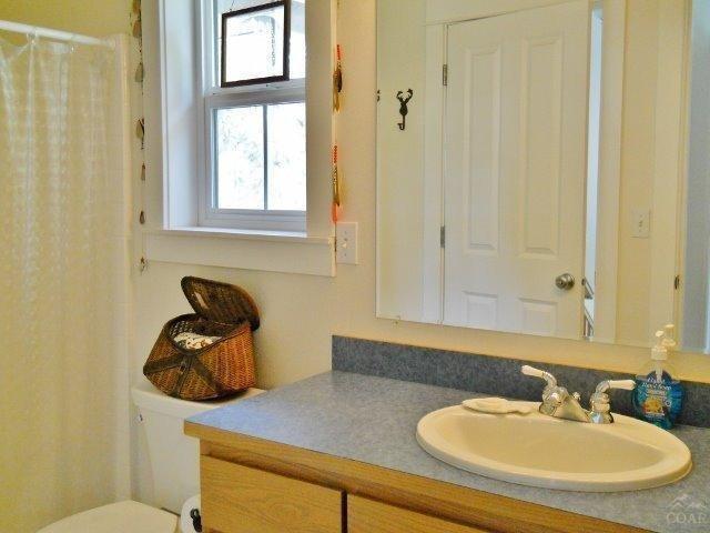 56139 Marsh Hawk Road Bend, OR 97707 - Photo 20 of 25 Master Bathroom with large shower, two d