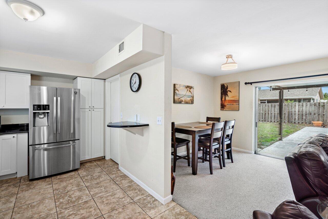 101 Palamino Circle Boca Raton, FL 33487 - Photo 6 of 17 008-101PalaminoCircle-BocaRaton-FL-33487