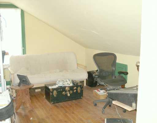 532 Evergreen Road Millvale, PA 15209 - Photo 5 of 8 Studio/Study/Office.