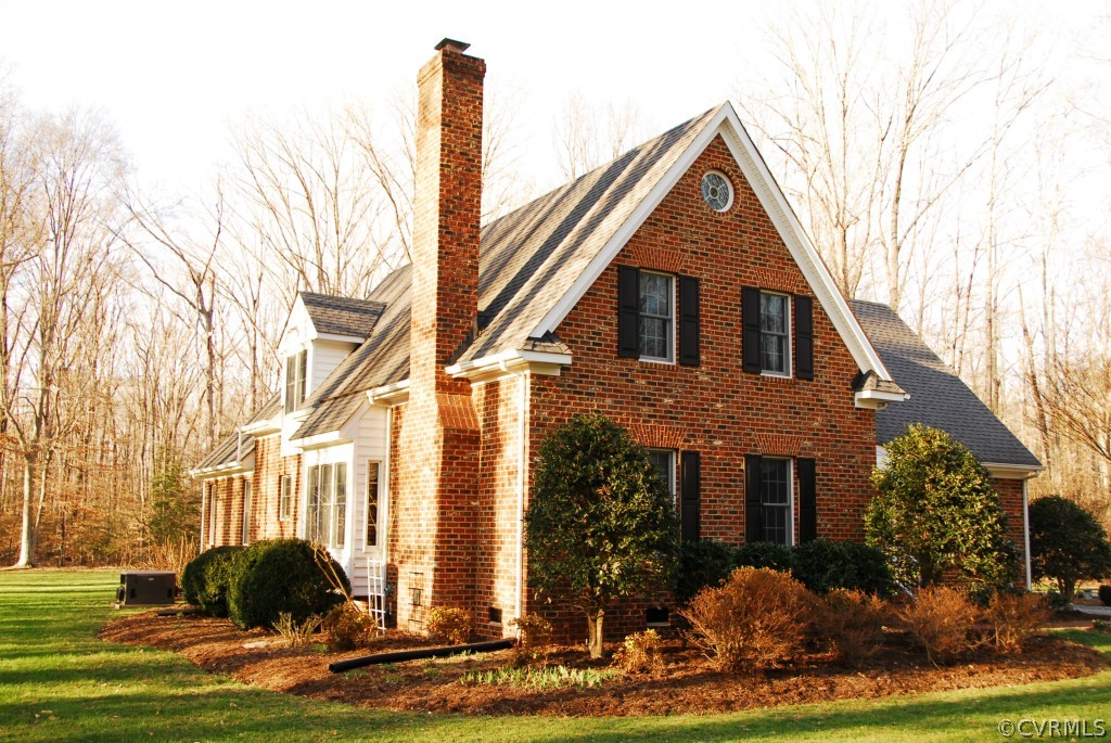 9008 Mt Eagle Road Ashland, VA 23005 - Photo 3 of 24 Gallery Image 3
