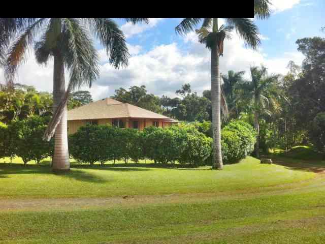 55 Ulumalu Road Haiku, HI 96708 - Photo 1 of 26 a view of a garden