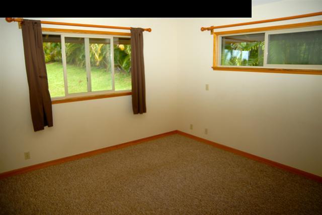 55 Ulumalu Road Haiku, HI 96708 - Photo 15 of 26 a view of an empty room with window