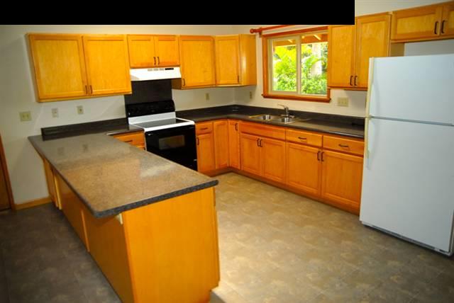 55 Ulumalu Road Haiku, HI 96708 - Photo 5 of 26 a kitchen that has a sink and a window