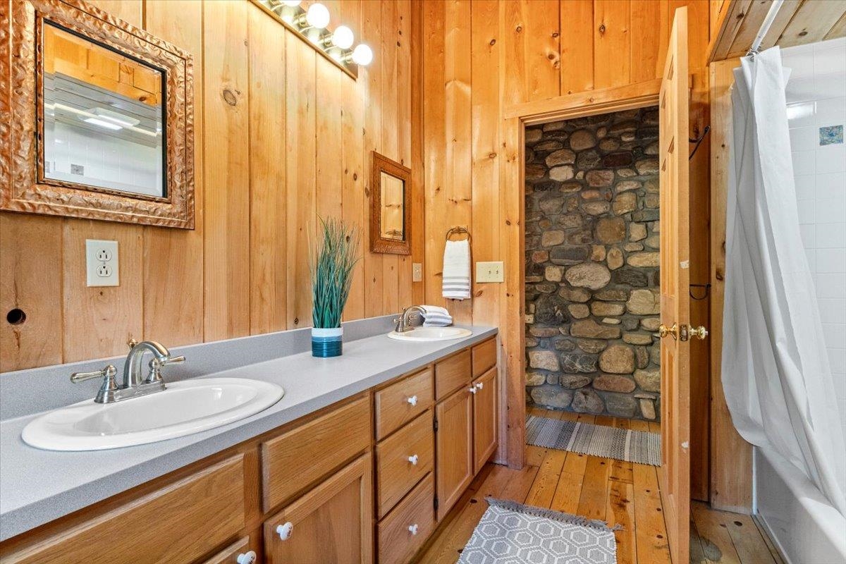 673 Baird Road Stowe, VT 05672 - Photo 22 of 33 Gallery Image 22