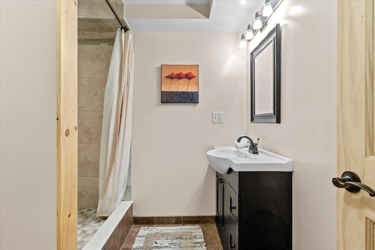 673 Baird Road Stowe, VT 05672 - Photo 28 of 33 Gallery Image 28