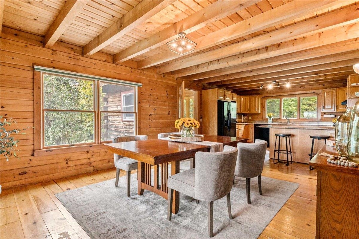 673 Baird Road Stowe, VT 05672 - Photo 8 of 33 Gallery Image 8