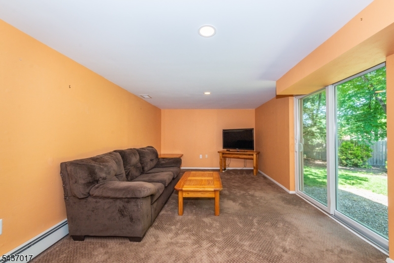 10 Brittany Road Succasunna, NJ 07876 - Photo 18 of 37