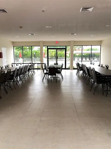 $1,500 | 8590 Sunrise Lakes Boulevard, Unit 106, Sunrise, FL 33322