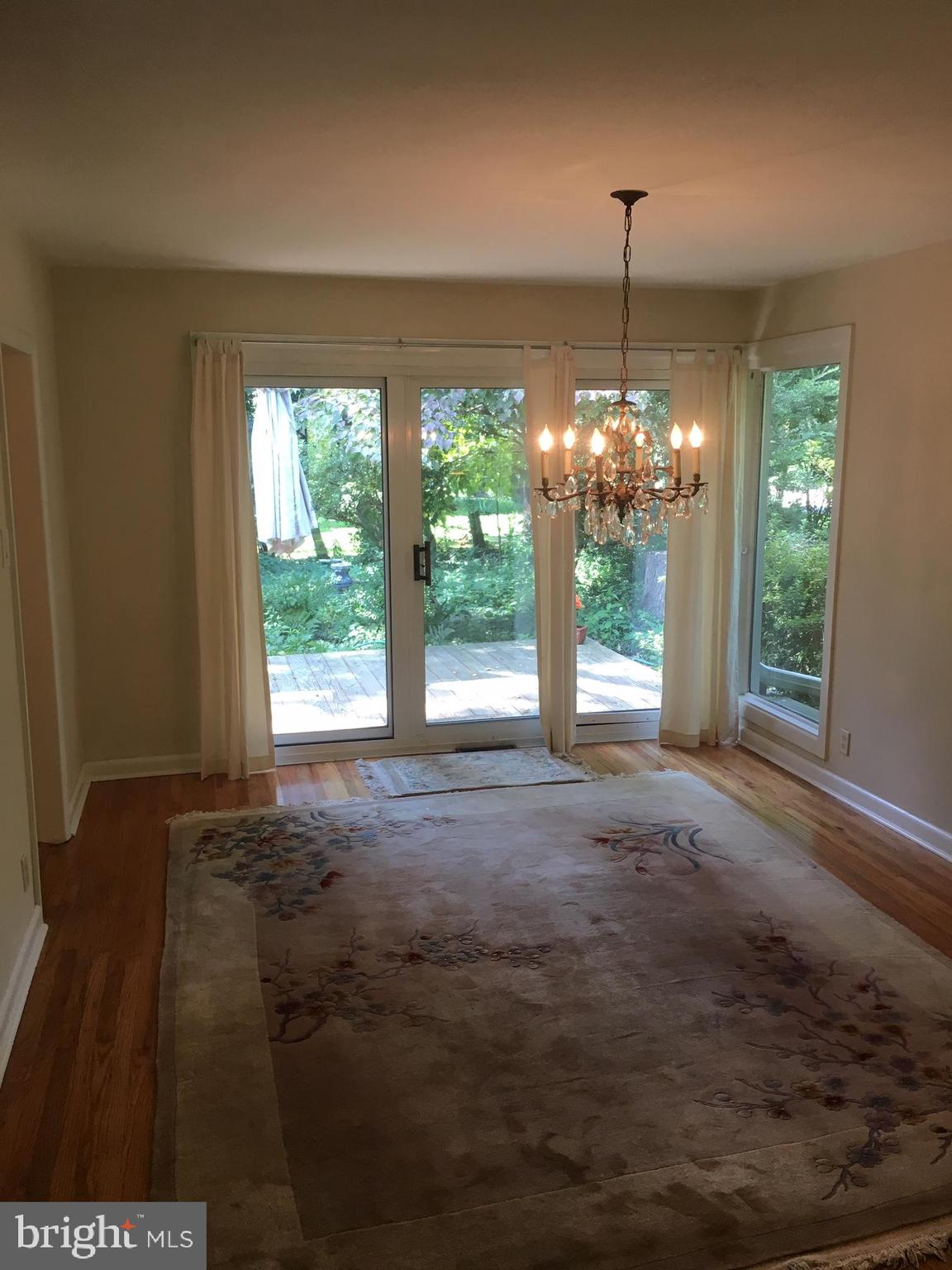 650 Hoyt Road Huntingdon Valley, PA 19006 - Photo 6 of 12