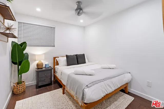 $14,900 | 3235 Steven Drive, Encino, CA 91436