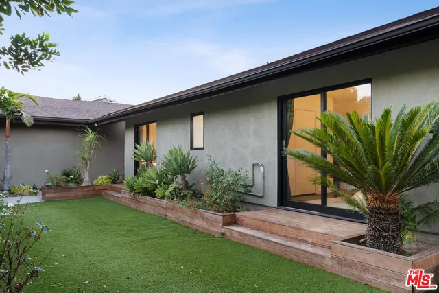 $14,900 | 3235 Steven Drive, Encino, CA 91436