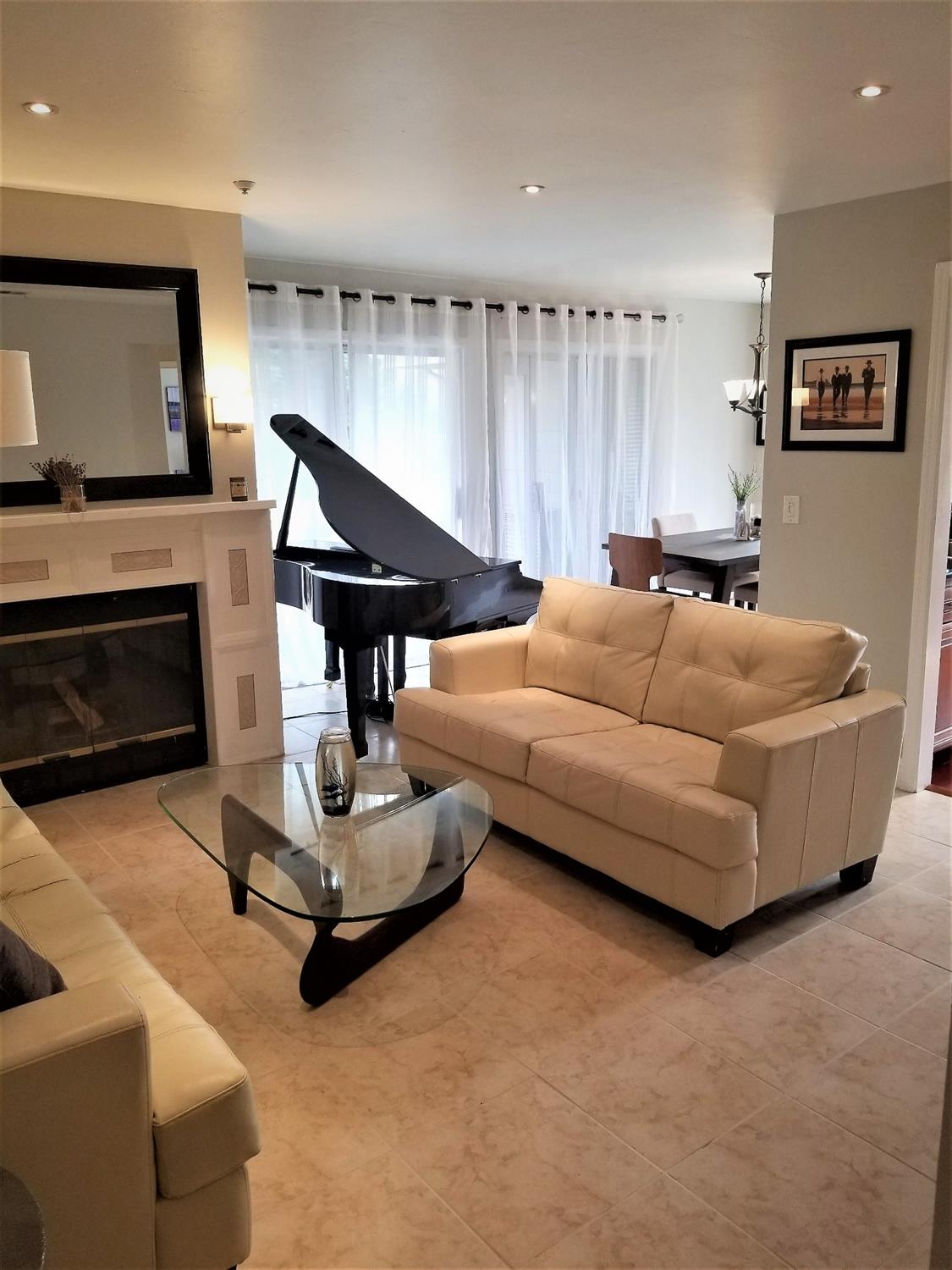 2675 Oak Road, Unit C Walnut Creek, CA 94597 - Photo 11 of 24 Gallery Image 11