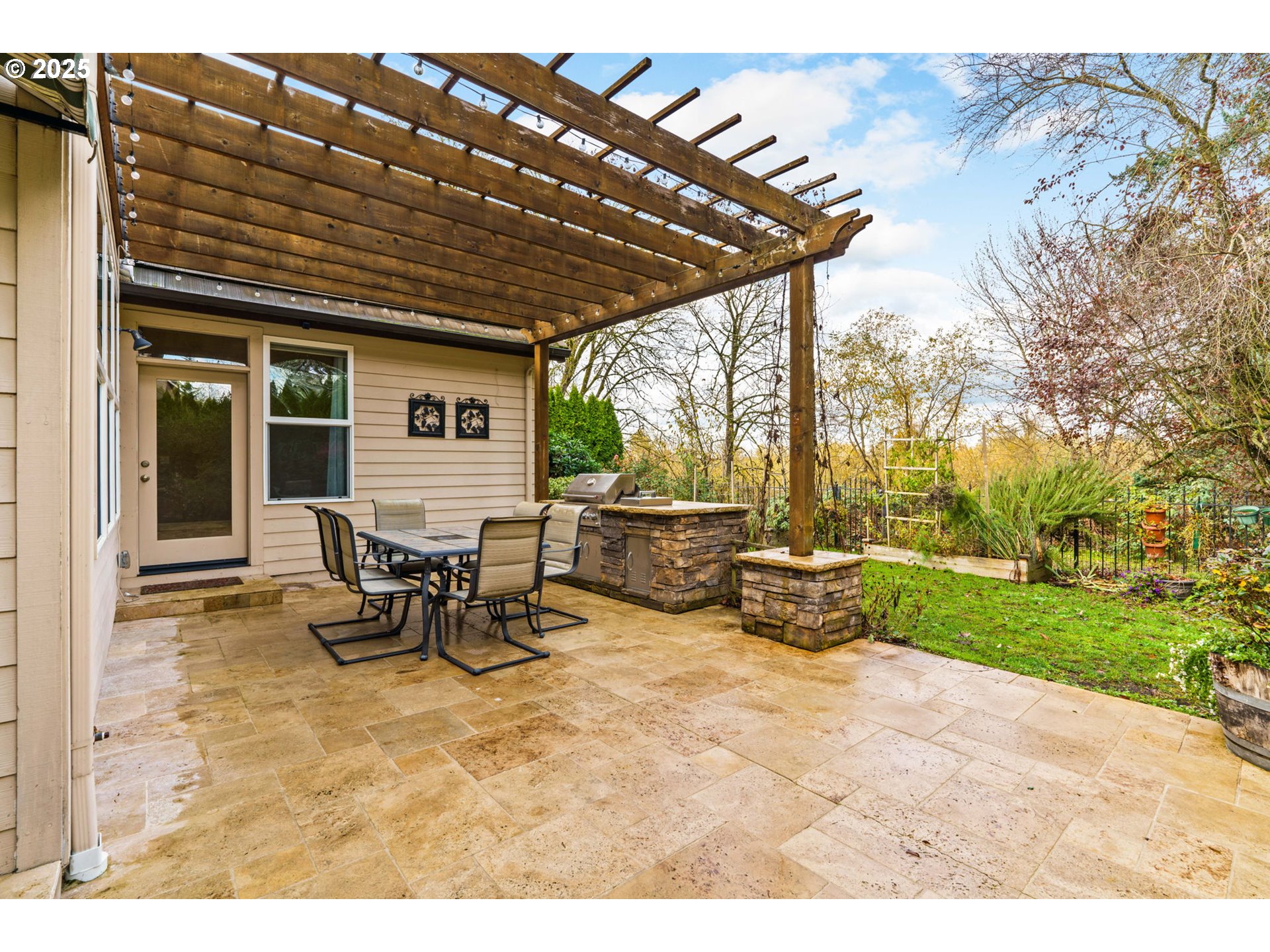 1163 Cedar Ridge Drive Eugene, OR 97401 - Photo 41 of 48