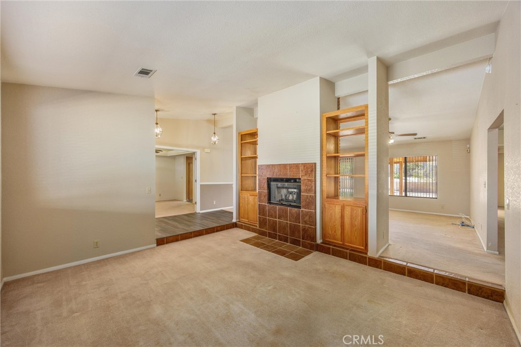 16466 Tude Road Apple Valley, CA 92307 - Photo 11 of 61