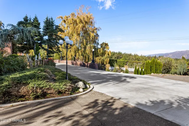 $769,900 | 1350 Upland Way, Tieton, WA 98947