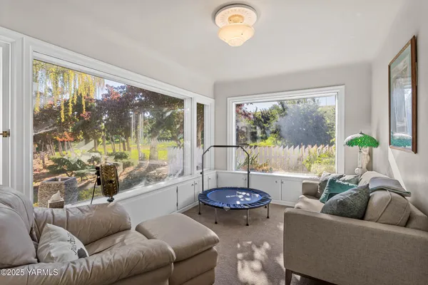 $769,900 | 1350 Upland Way, Tieton, WA 98947