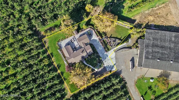 $769,900 | 1350 Upland Way, Tieton, WA 98947