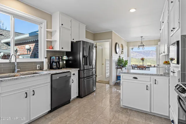 $769,900 | 1350 Upland Way, Tieton, WA 98947