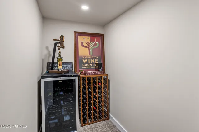 a view of a pathway both side of a house