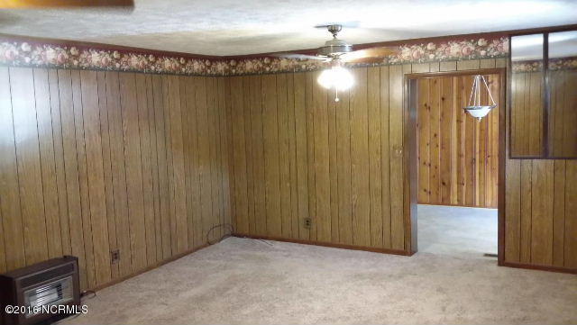 2568 Alamac Road Lumberton, NC 28358 - Photo 4 of 8 20150909212531505248000000-o