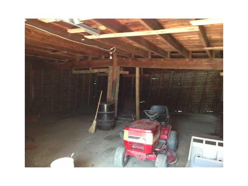 10 High Street Houlton, ME 04730 - Photo 15 of 15 Stable/Barn.