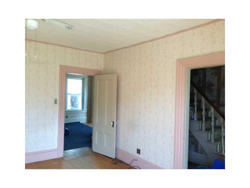 10 High Street Houlton, ME 04730 - Photo 3 of 15 Dining Room.