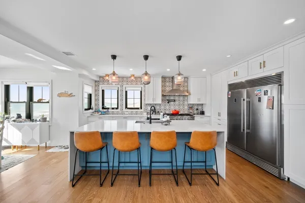 $1,850,000 | 6 Nut Island Avenue, Quincy, MA 02169